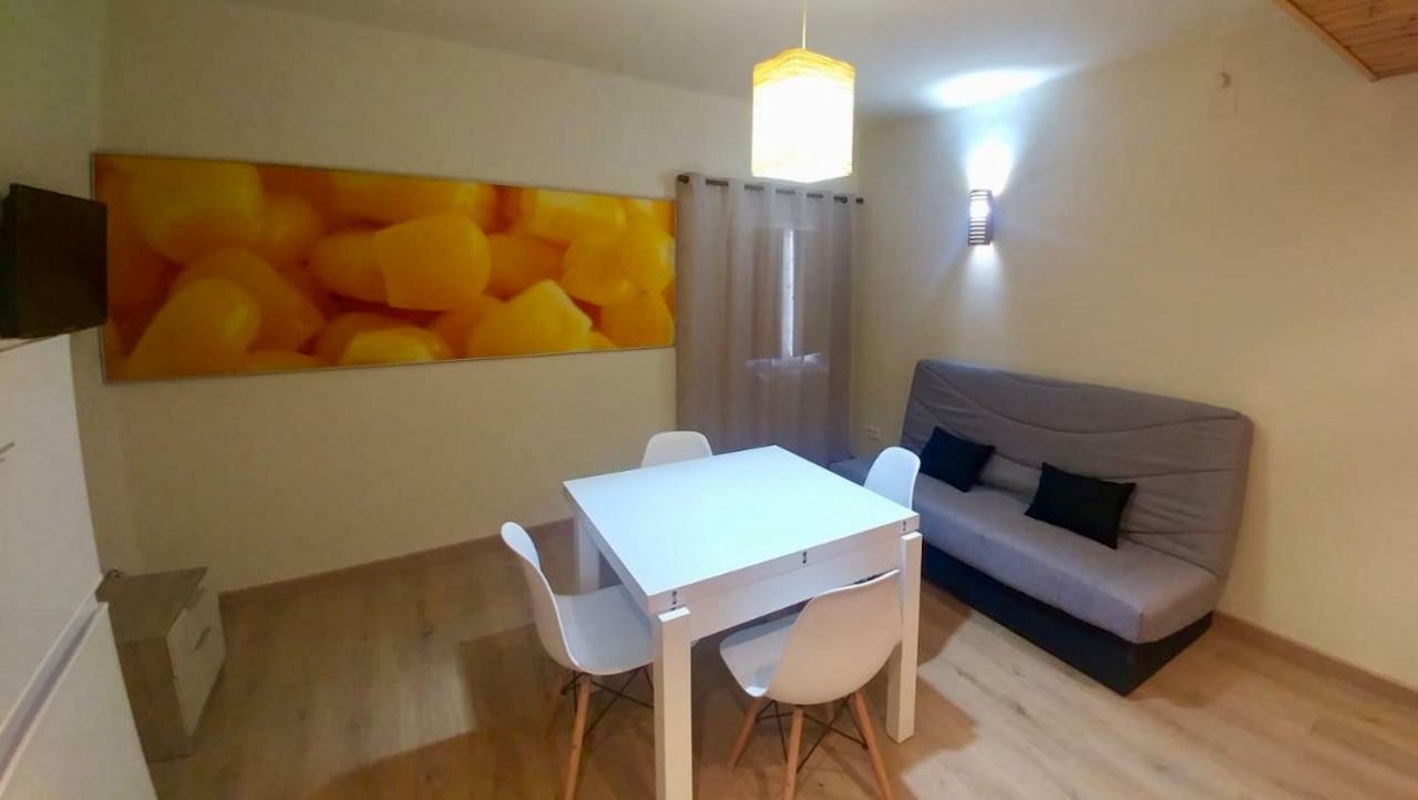 Duplex Acollidor Al Centre De Aptgarbi Apartment